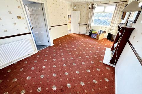 3 bedroom terraced house for sale, Kenmore Way, Whitefield, M45