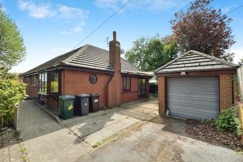 3 bedroom bungalow for sale, Balmfield Crescent, Liversedge, WF15