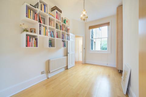 Ground Floor Flat, 10 Ingham Road, London, NW6 1DE