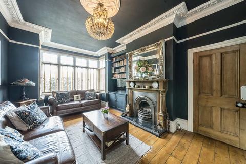5 bedroom semi-detached house for sale, Vicarage Road, Sunbury-On-Thames TW16