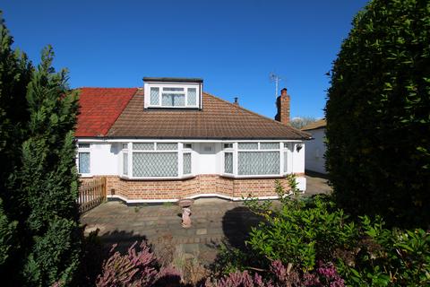 2 bedroom semi-detached bungalow for sale, Harrow Way, Watford WD19