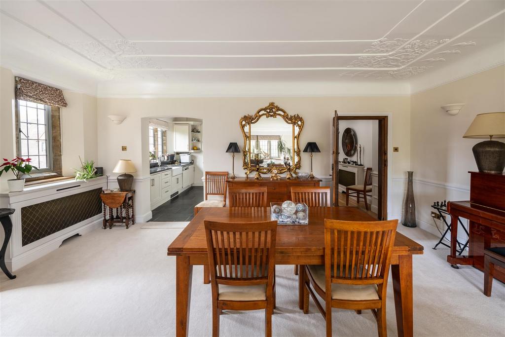 10 Herontye House internals-5.jpg