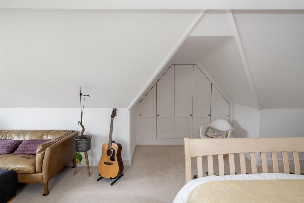 10 Herontye House internals more9.jpg