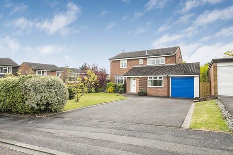 4 bedroom detached house for sale, Goodwin Close, Calcot