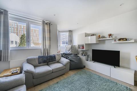 2 bedroom flat for sale, Bracknell,  Berkshire,  RG12