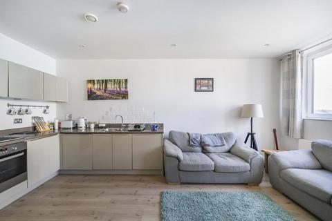 2 bedroom flat for sale, Bracknell,  Berkshire,  RG12