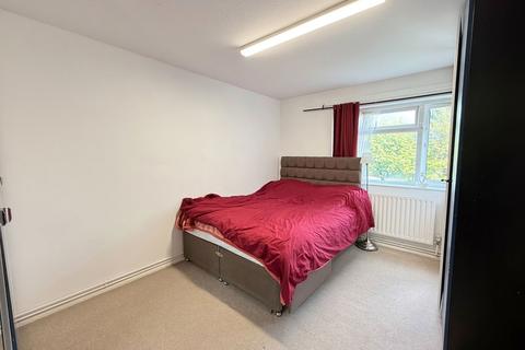 2 bedroom apartment for sale, Stratford Road, Shirley
