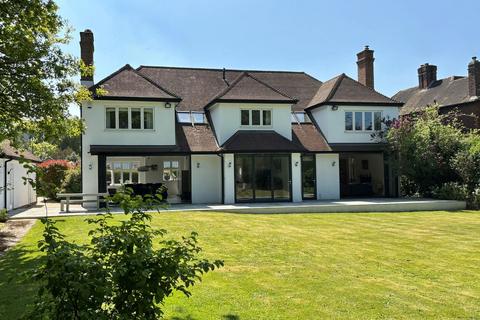 5 Styles Way, Beckenham, BR3 3AJ