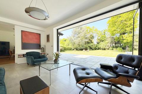 5 Styles Way, Beckenham, BR3 3AJ