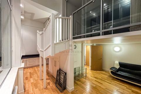 2 bedroom flat for sale, Flat 301, The Exchange, 5 Lee Street, Leicester, Leicestershire