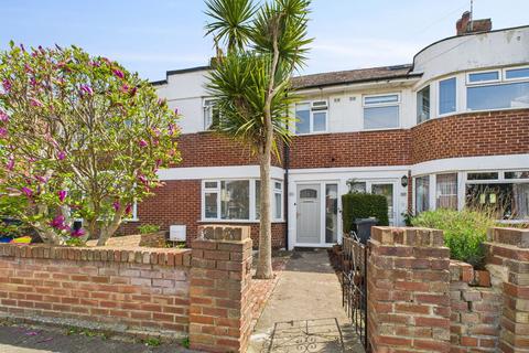 84 Cranleigh Road, Worthing, BN14 7QR