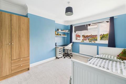 84 Cranleigh Road, Worthing, BN14 7QR