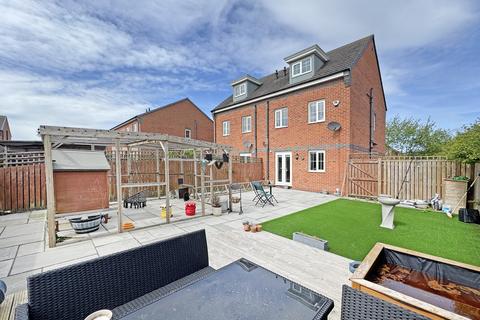 37 Westfields, Hartlepool, TS25 4BF