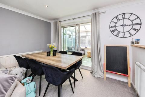 89 Cedar Crescent, St Marys Bay, Romney Marsh, TN29 0XJ