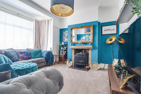 7 Cleveland Drive, Westcliff-on-sea, SS0 0SU