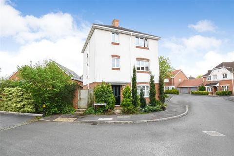 5 bedroom detached house for sale, Great Marlow, Hampshire RG27