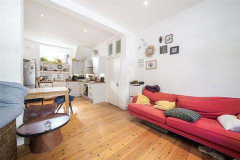 2 bedroom apartment for sale, Axminster Road, London, N7