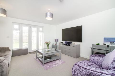 3 bedroom semi-detached house for sale, Farm Close, Holystone, Newcastle Upon Tyne