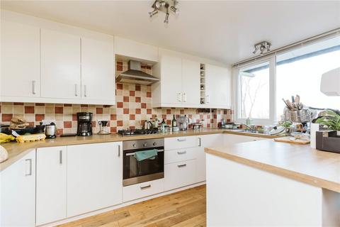 3 bedroom apartment to rent, Hazelwood Court, Stoke Bishop BS9