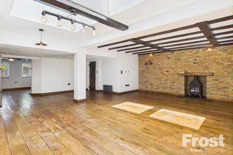 3 bedroom house to rent, Falcon Cottage, Village Road, Denham, UB9