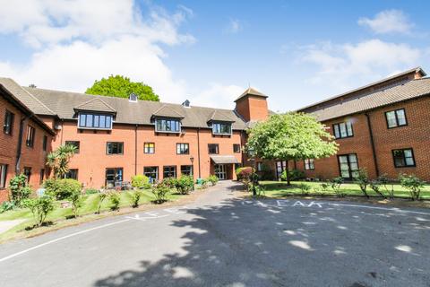 2 bedroom apartment for sale, Church Road East,  Farnborough , GU14