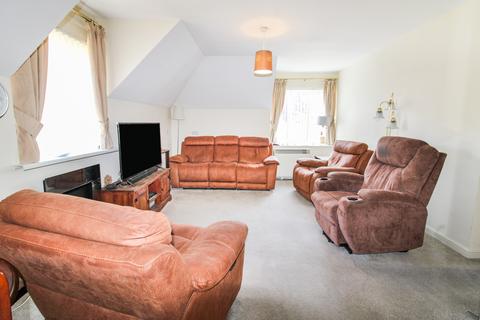 2 bedroom apartment for sale, Church Road East,  Farnborough , GU14