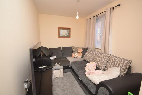 2 bedroom flat for sale, Aldykes, Hatfield AL10