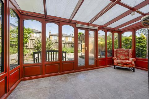 2 bedroom maisonette for sale, Faversham Road, SE6
