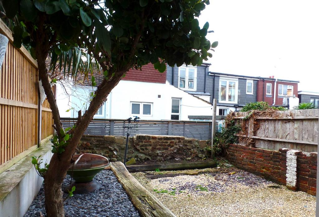 Garden.JPG