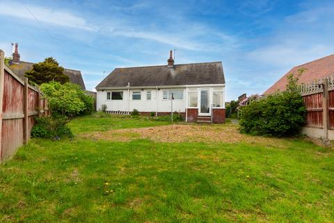2 bedroom bungalow for sale, Penrhos Drive, Penrhyn Bay, Conwy, LL30