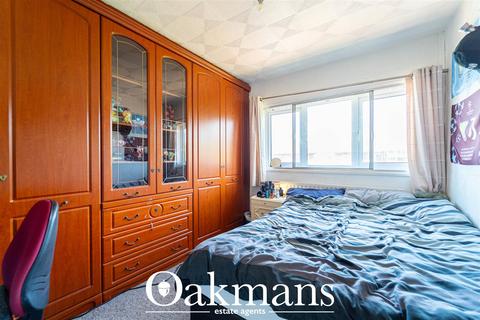 2 bedroom flat for sale, Arosa Drive, Birmingham, B17