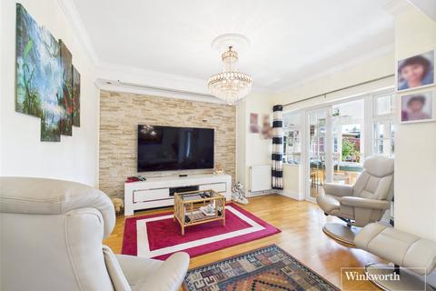 4 bedroom detached house for sale, Queens Walk, London NW9