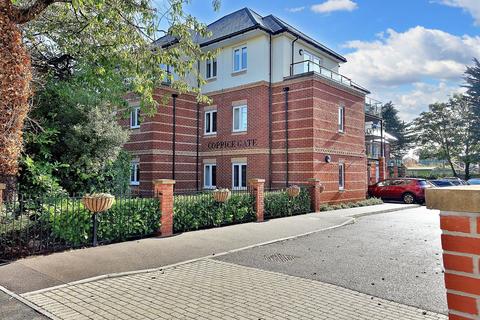 2 bedroom apartment for sale, Beaulieu Road, Dibden Purlieu, SO45