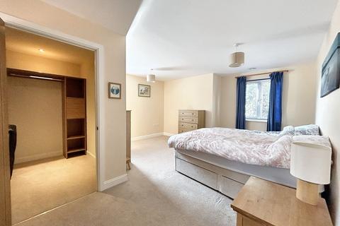 2 bedroom apartment for sale, Beaulieu Road, Dibden Purlieu, SO45