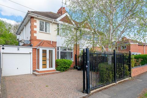 4 bedroom semi-detached house for sale, Woodside Avenue, Heworth, York YO31 0QS