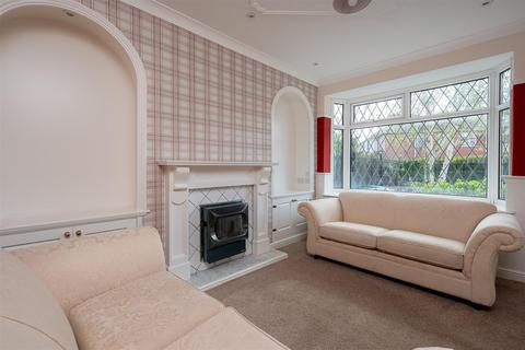 4 bedroom semi-detached house for sale, Woodside Avenue, Heworth, York YO31 0QS