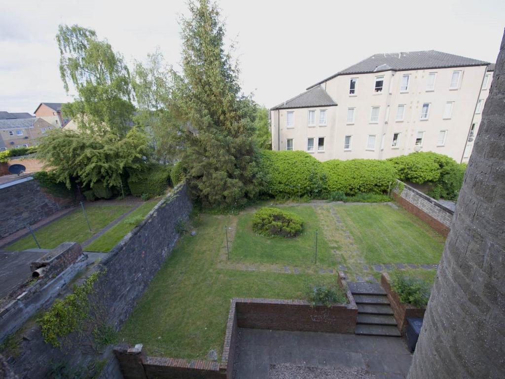 287 Garden
