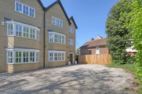 4 bedroom semi-detached house for sale, New London Road, Chelmsford, Essex, CM2