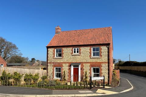 4 bedroom detached house for sale, John Allison Avenue, Holt