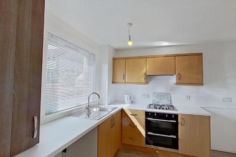 2 bedroom terraced house to rent, Hillview Avenue, Broxburn, West Lothian, EH52