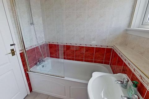 2 bedroom terraced house to rent, Hillview Avenue, Broxburn, West Lothian, EH52