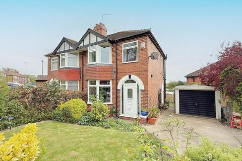 3 bedroom semi-detached house for sale - Dragon Drive, Leeds