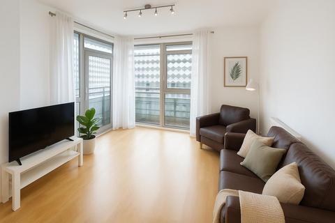 3 bedroom flat to rent, St. James's Street, Nottingham, NG1 6FE