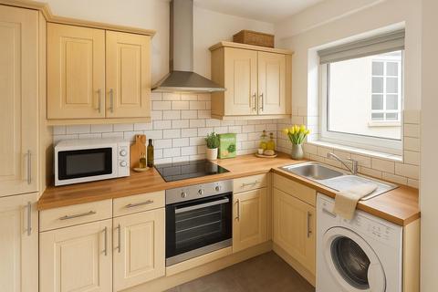 3 bedroom flat to rent, St. James's Street, Nottingham, NG1 6FE