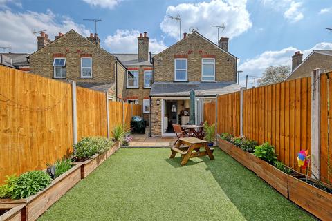 2 bedroom terraced house for sale, Vicarage Road, Chelmsford