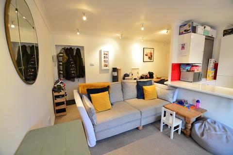 1 bedroom flat to rent, Hove Street, Hove, BN3