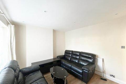 undefined, Everton Drive, STANMORE