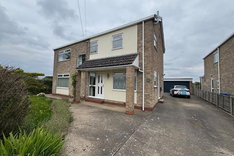 4 bedroom detached house to rent, The Parkway, Willerby, HU10