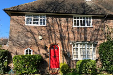 1 bedroom flat for sale, 21 Neale Close, London, N2 0LE