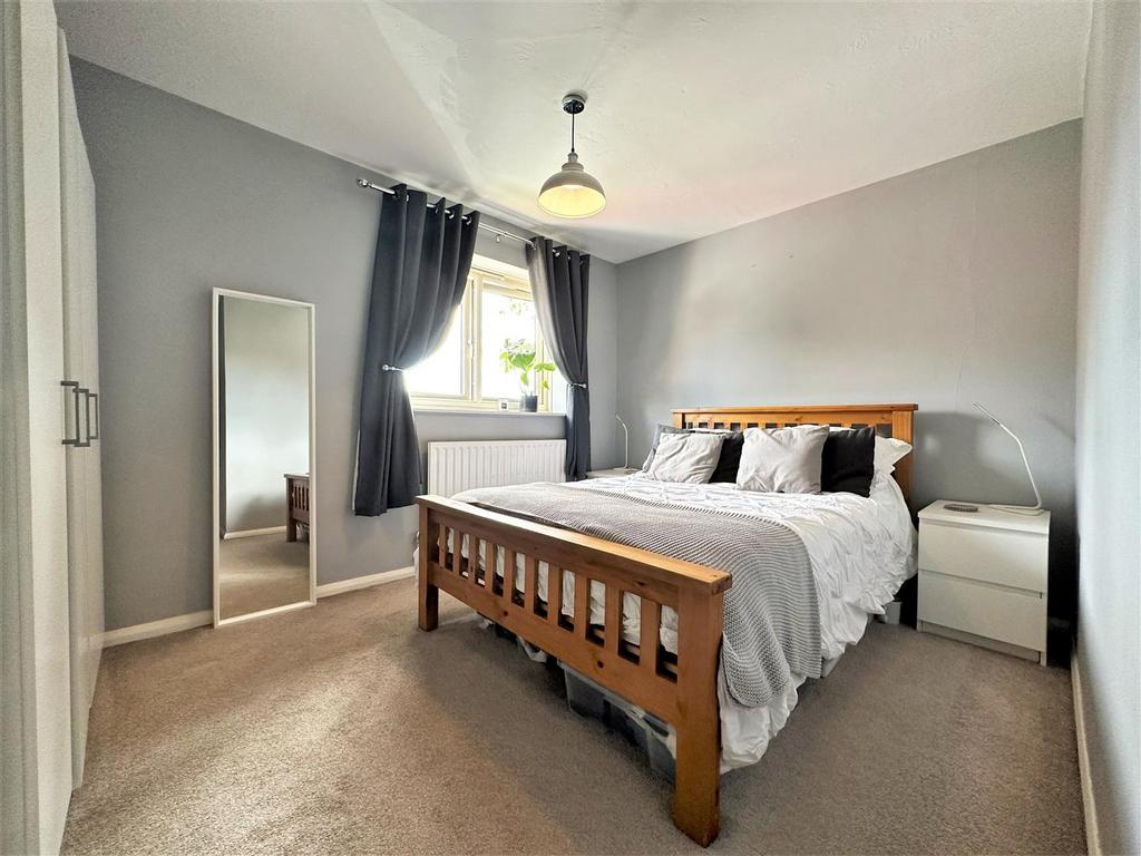 Master Bedroom 845